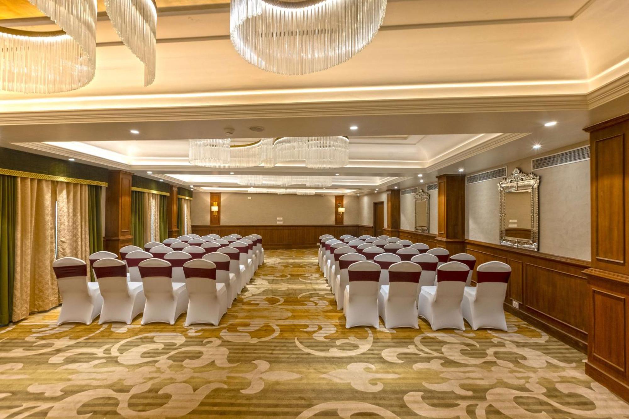 Namah Nainital, A Member Of Radisson Individuals Retreats Hotel Exterior photo